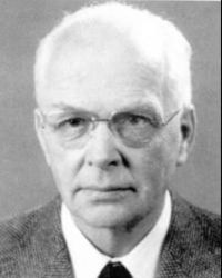 autorenportrait walter_holtzapfel